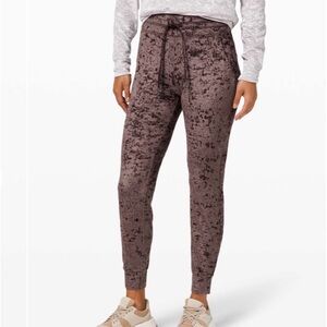 Lululemon Ready to Crush Crushed Velvet Jogger